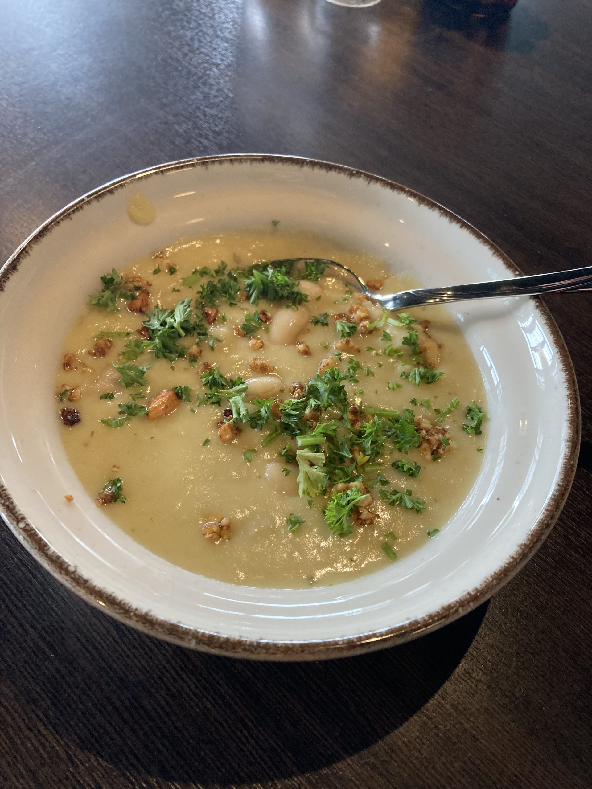 Potatis och purjolökssoppa